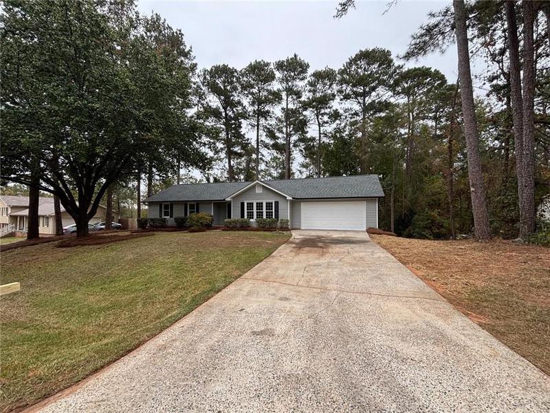 Image for property 122 River Hills Lane, Macon, GA 31211