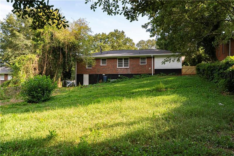 Image for property 3136 Robin Road, Decatur, GA 30032