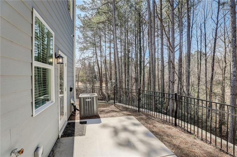 Image for property 5150 Longview Run, Decatur, GA 30035