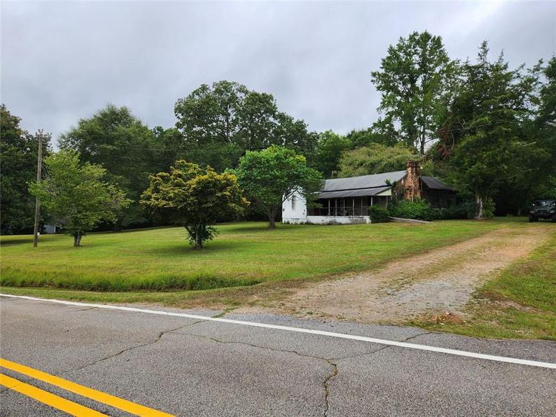 Image for property 1177 Davis Road, Carrollton, GA 30116