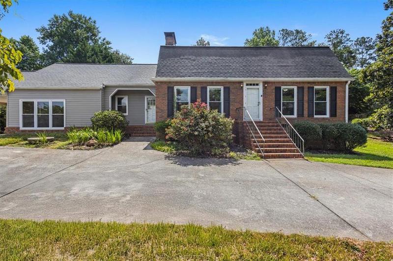 Image for property 205 Hart Circle, Dallas, GA 30132