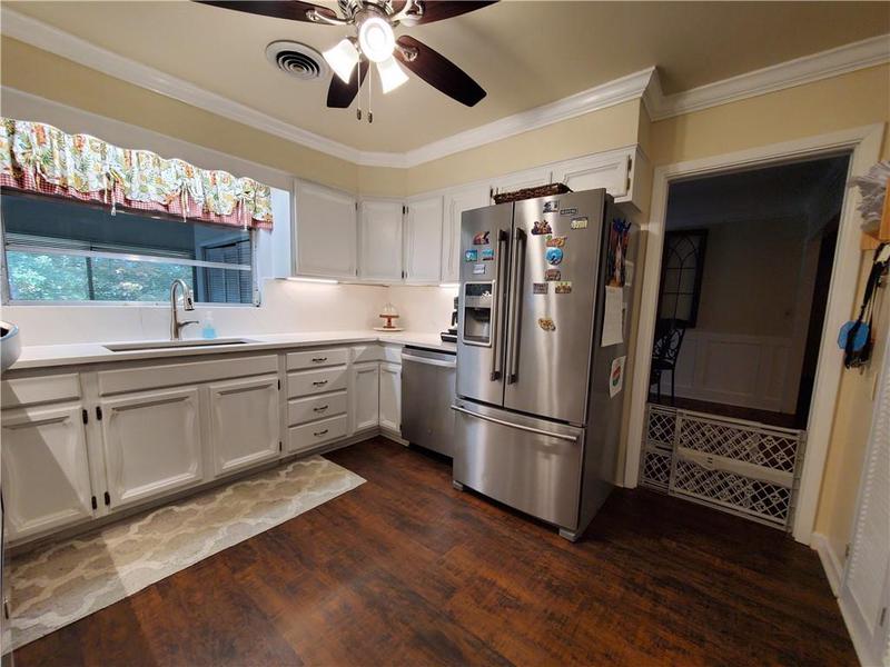Image for property 111 Lewis Drive, Calhoun, GA 30701