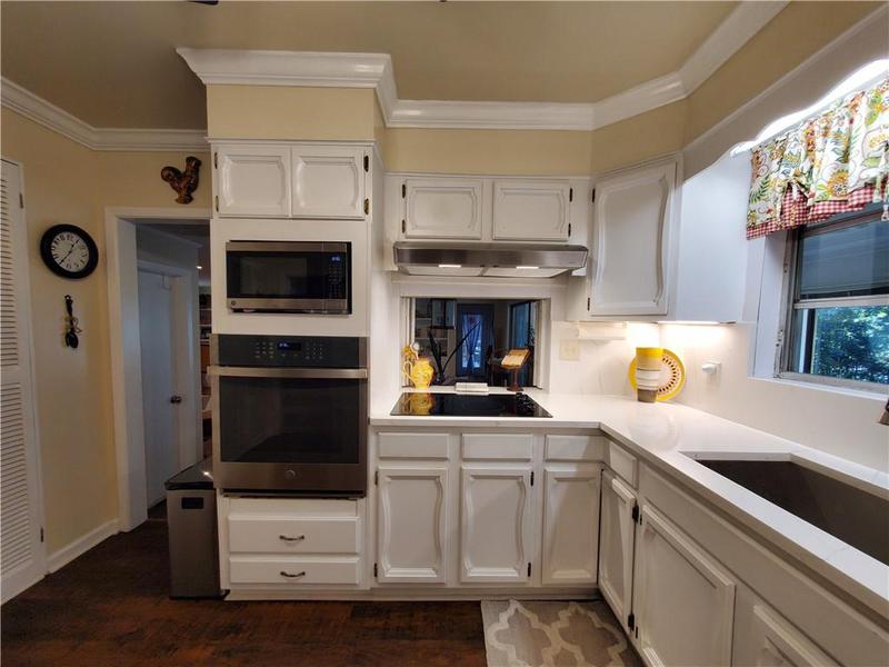Image for property 111 Lewis Drive, Calhoun, GA 30701
