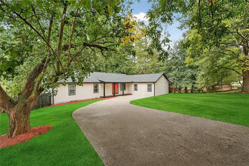 Image for property 1437 Stoneleigh Hill Road, Lithonia, GA 30058