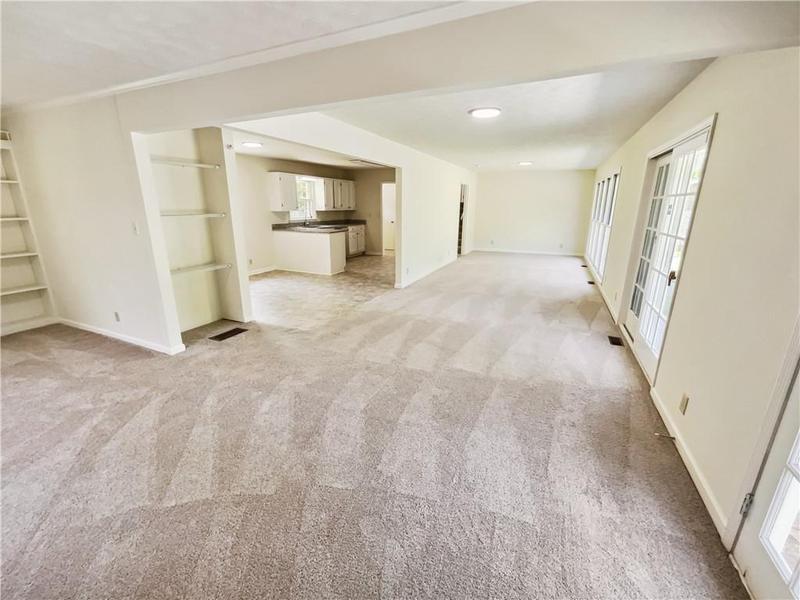 Image for property 211 Murphy Avenue, Lawrenceville, GA 30044
