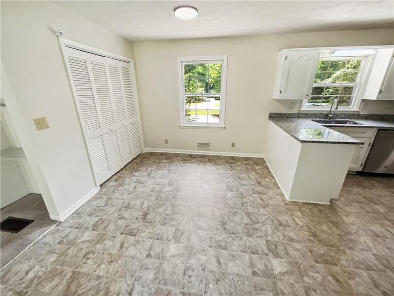 Image for property 211 Murphy Avenue, Lawrenceville, GA 30044