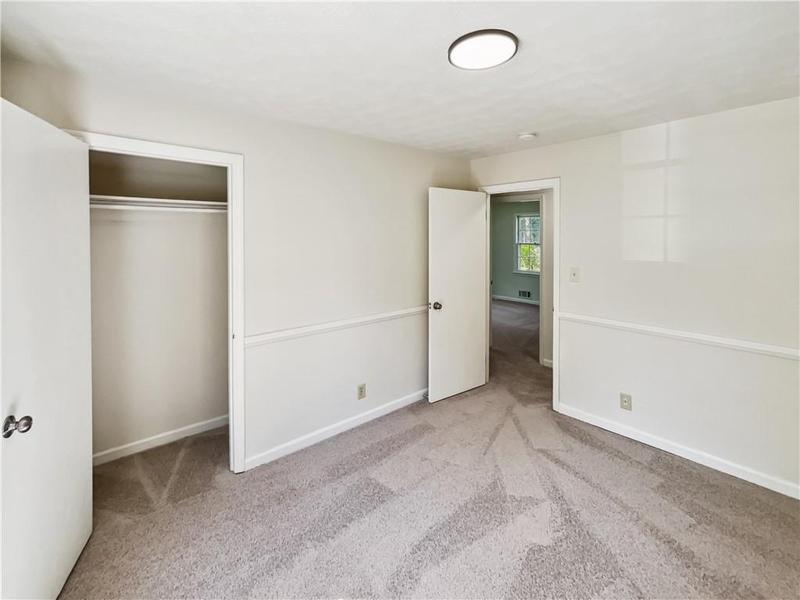 Image for property 211 Murphy Avenue, Lawrenceville, GA 30044