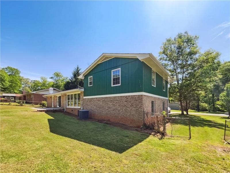 Image for property 211 Murphy Avenue, Lawrenceville, GA 30044