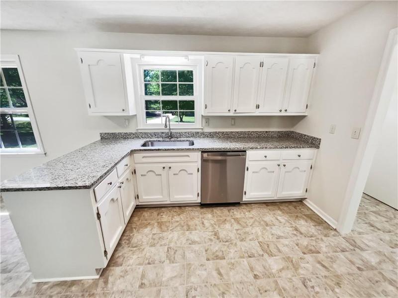 Image for property 211 Murphy Avenue, Lawrenceville, GA 30044