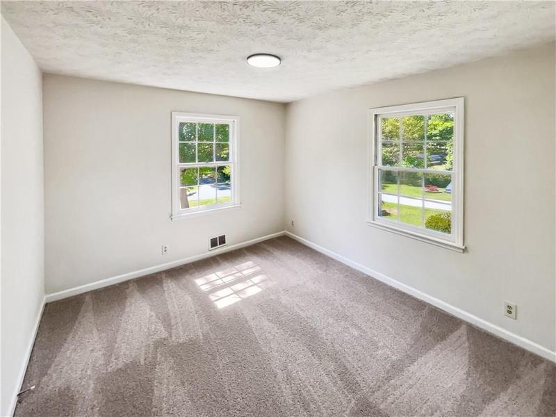 Image for property 211 Murphy Avenue, Lawrenceville, GA 30044