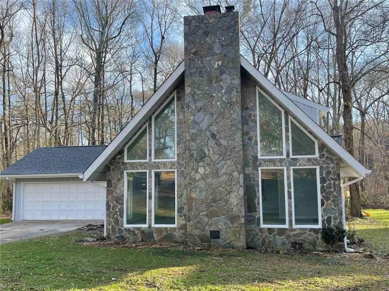 Image for property 2105 Honeybee Creek Drive, Griffin, GA 30224