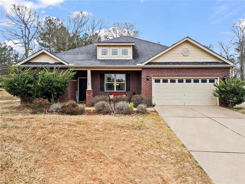 Image for property 1018 Yorkshire Drive, Griffin, GA 30223