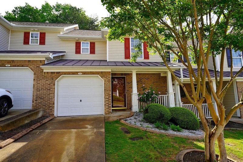 Image for property 589 Fox Creek Crossing, Woodstock, GA 30188