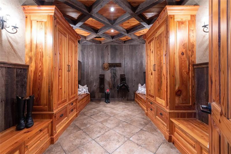 Image for property 1162 Gantt Road, Alpharetta, GA 30004