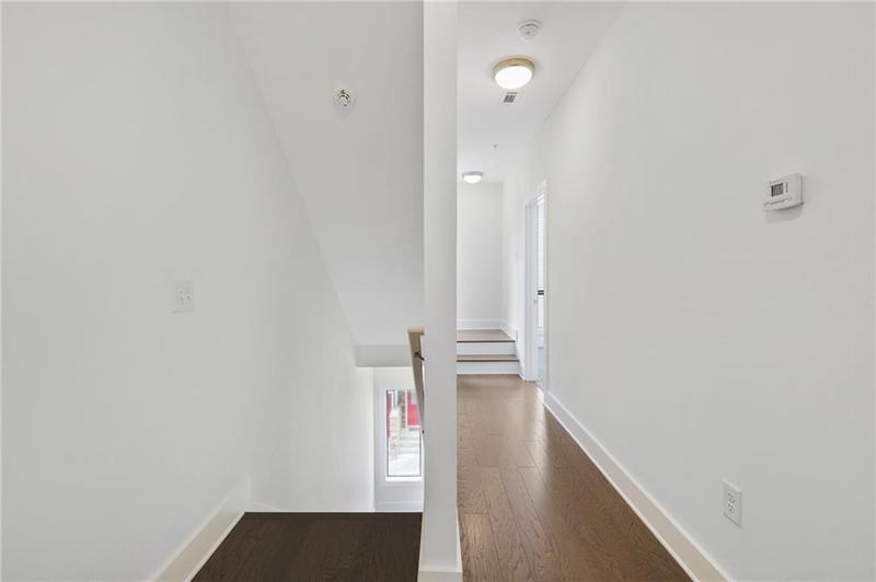 Image for property 966 Moda Drive, Atlanta, GA 30316