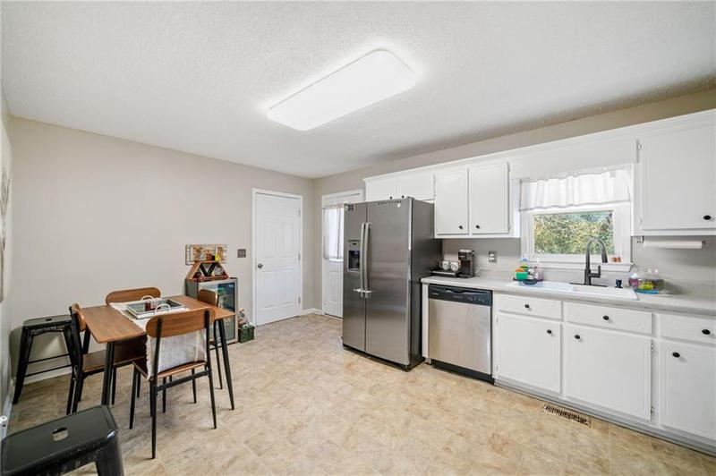 Image for property 51 Jennifer Lane, Rydal, GA 30171