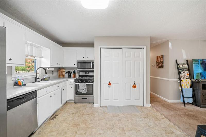 Image for property 51 Jennifer Lane, Rydal, GA 30171