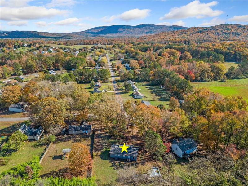 Image for property 51 Jennifer Lane, Rydal, GA 30171