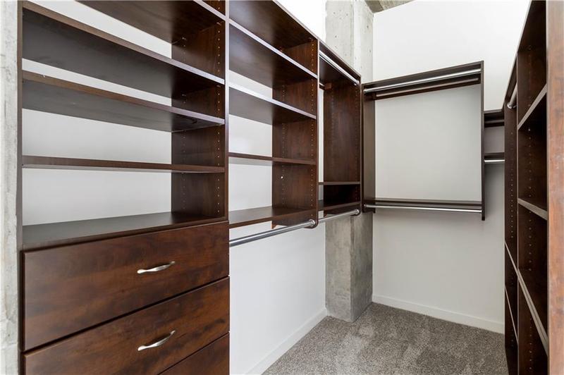 Image for property 3324 Peachtree Road 2518, Atlanta, GA 30326