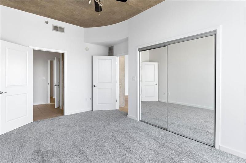 Image for property 3324 Peachtree Road 2518, Atlanta, GA 30326
