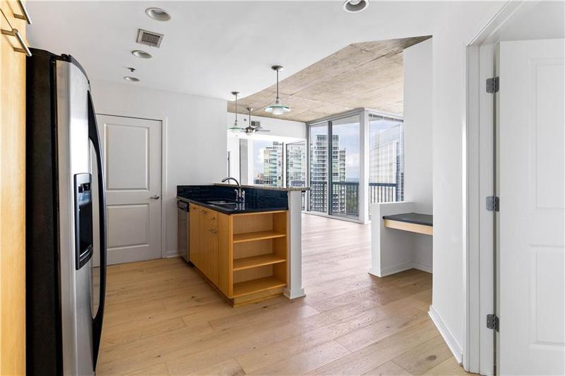 Image for property 3324 Peachtree Road 2518, Atlanta, GA 30326