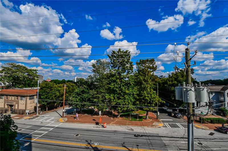 Image for property 525 Parkway Drive 220, Atlanta, GA 30308