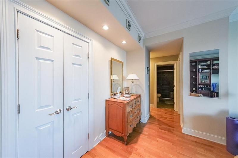 Image for property 145 15th Street 401, Atlanta, GA 30309