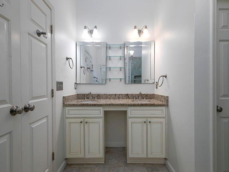 Image for property 2158 Berryhill Circle, Smyrna, GA 30082