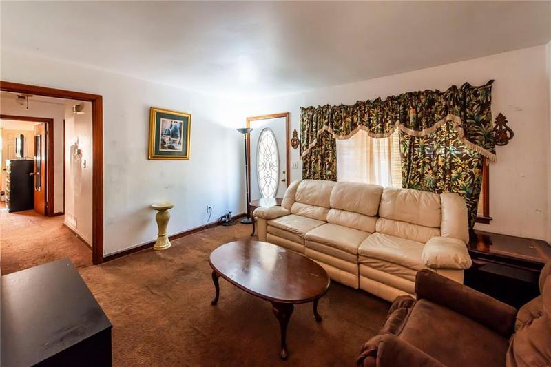 Image for property 6055 Blackhawk Trail, Mableton, GA 30126
