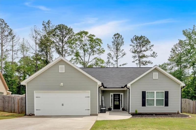 Image for property 205 Glacier Court, Carrollton, GA 30117