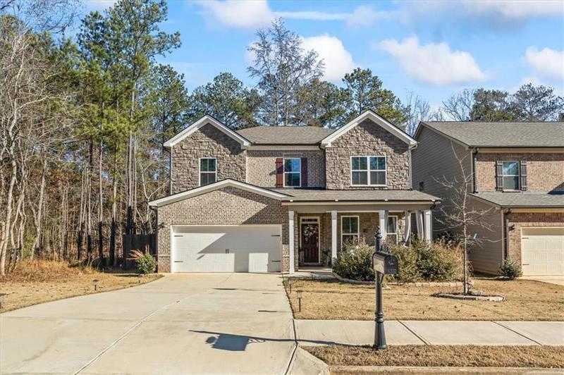 Image for property 75 Glen Abbey Circle, Fairburn, GA 30213