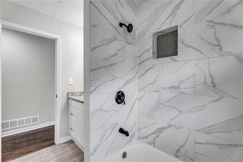 Image for property 1625 AUSTIN Drive, Decatur, GA 30032