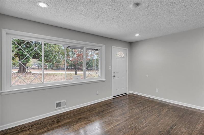 Image for property 1625 AUSTIN Drive, Decatur, GA 30032