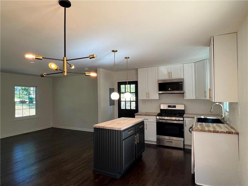 Image for property 1414 Meadowlark Drive, Decatur, GA 30032