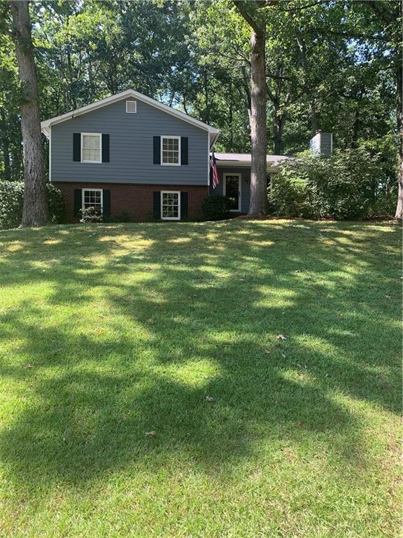 Image for property 2210 GRAYFIELD Drive, Grayson, GA 30017