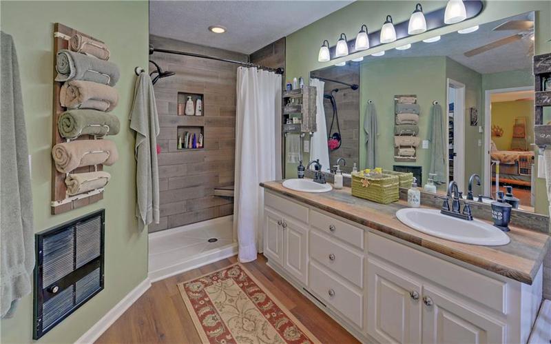 Image for property 117 Wesley Lee Road, Dahlonega, GA 30533