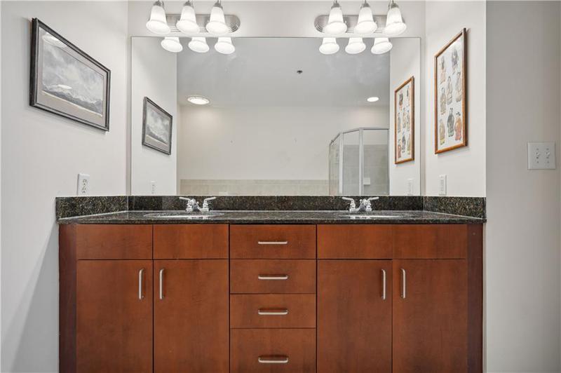 Image for property 711 Cosmopolitan Drive 339, Atlanta, GA 30324
