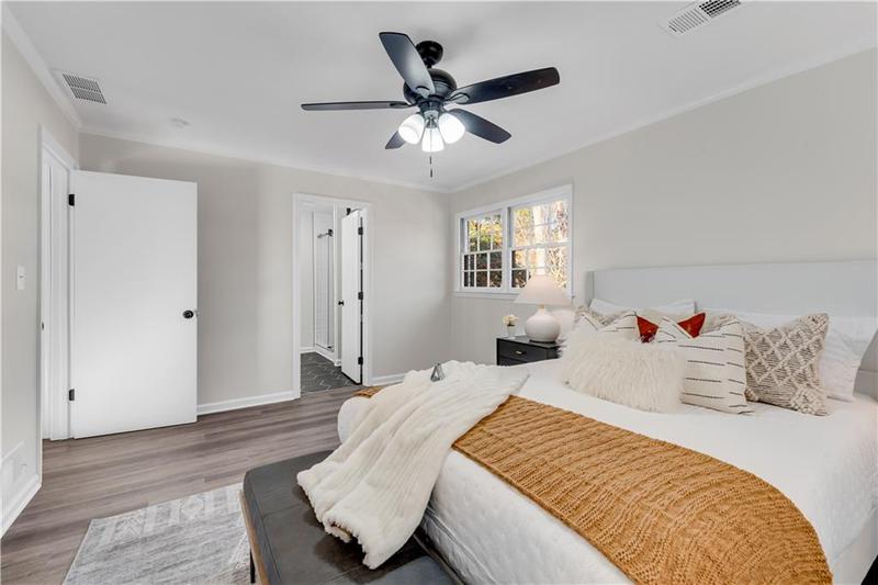 Image for property 2550 Laurel Ridge Drive, Decatur, GA 30033