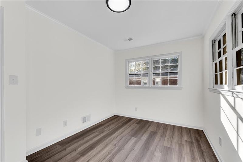 Image for property 2550 Laurel Ridge Drive, Decatur, GA 30033