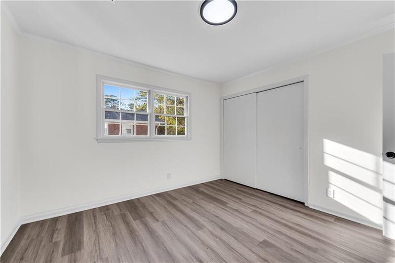 Image for property 2550 Laurel Ridge Drive, Decatur, GA 30033