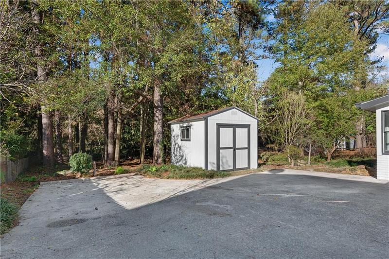 Image for property 2550 Laurel Ridge Drive, Decatur, GA 30033