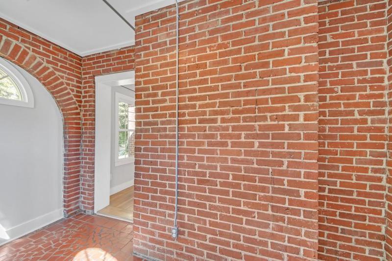Image for property 767 Elizabeth Place, Atlanta, GA 30318