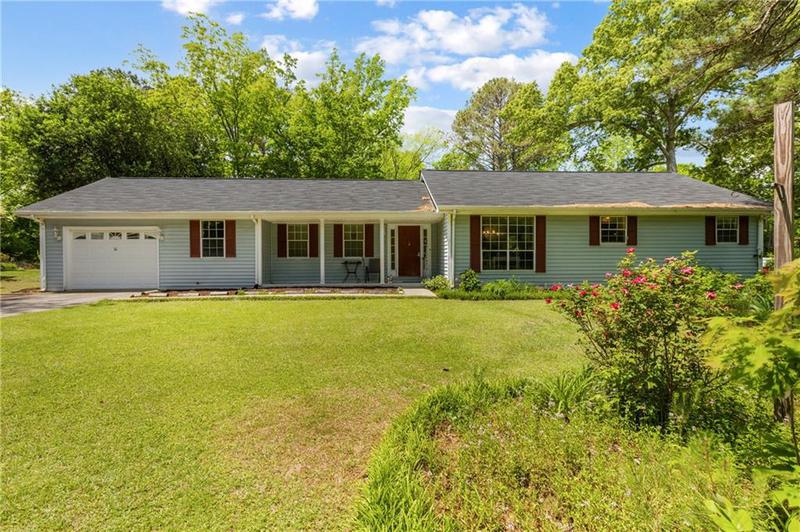 Image for property 40 Carole Drive, Carrollton, GA 30117