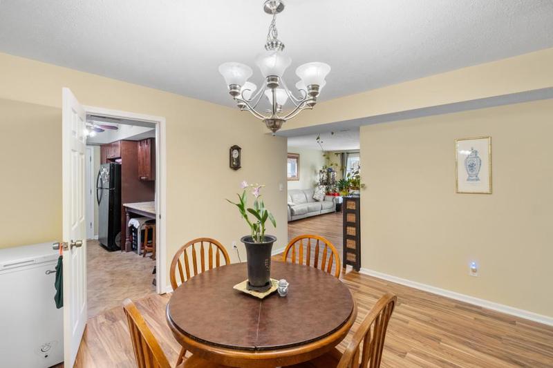 Image for property 6851 Roswell Road B15, Sandy Springs, GA 30328