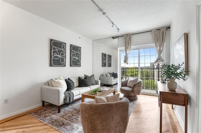 Image for property 195 14th Street 909, Atlanta, GA 30309