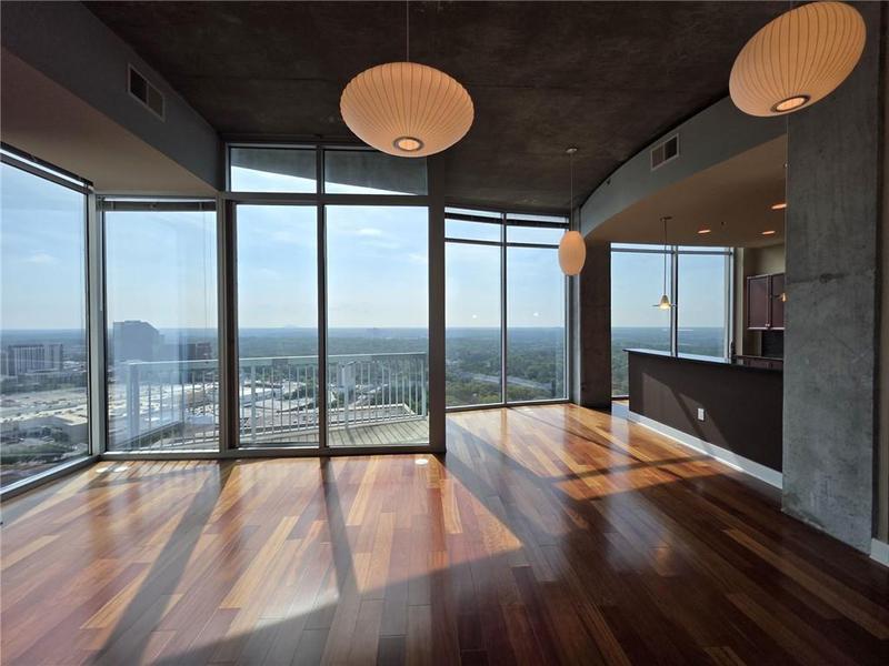 Image for property 3324 Peachtree Road 3001, Atlanta, GA 30326