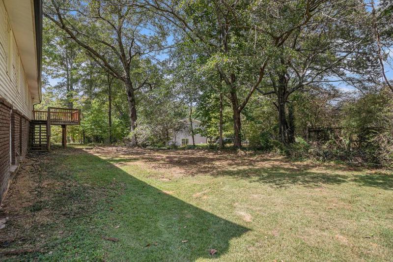 Image for property 3660 Eagle Woods Circle, Lithonia, GA 30038