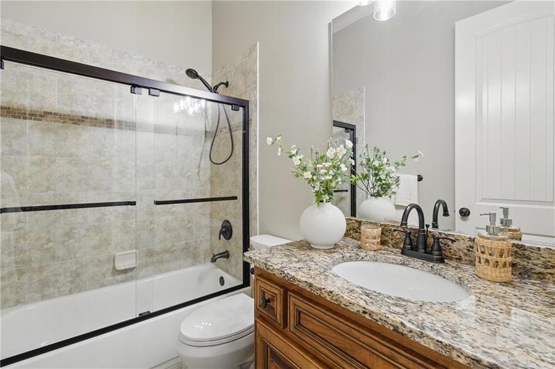 Image for property 648 Dogwood Way, Dawsonville, GA 30534