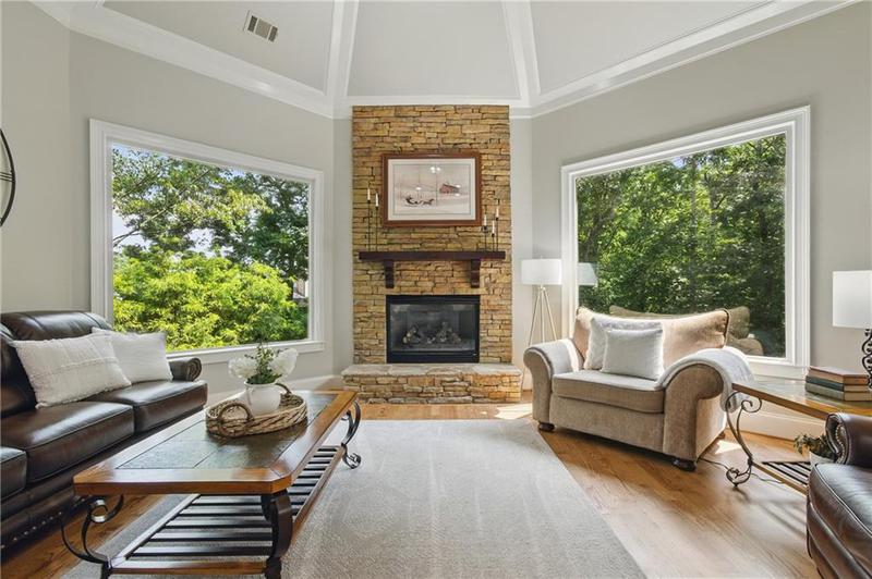 Image for property 648 Dogwood Way, Dawsonville, GA 30534