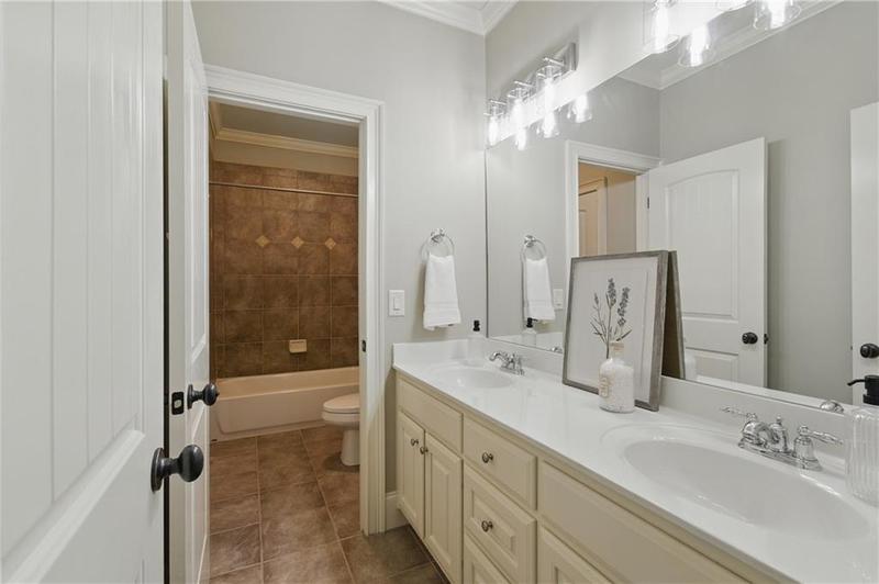 Image for property 648 Dogwood Way, Dawsonville, GA 30534